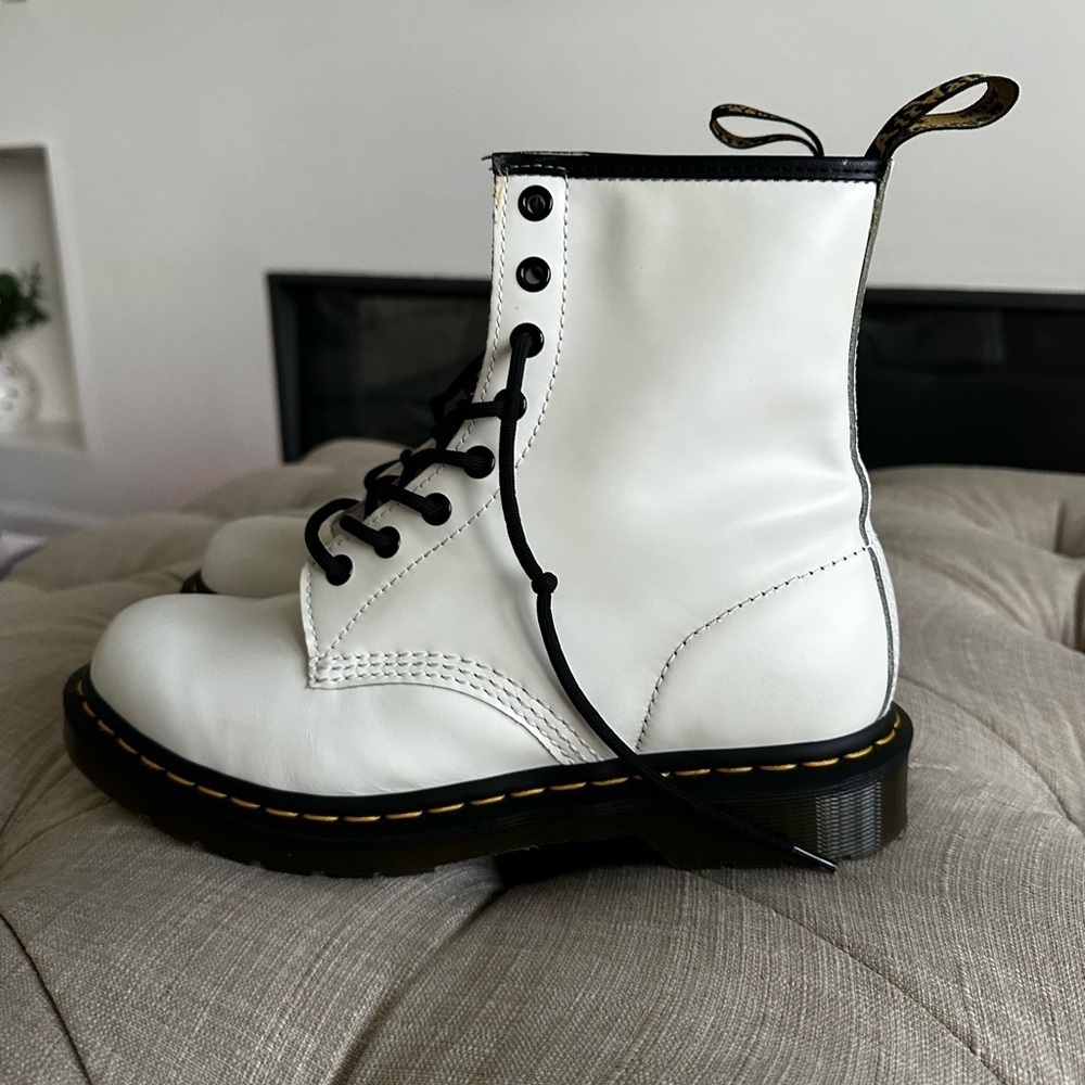 Dr. Martens White and Black Leather Boots - Picture 4 of 10